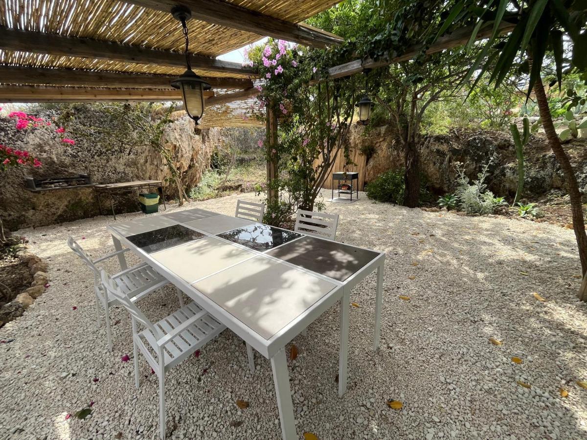 Villa La Cava Del Val Di Noto Con Piscina Privata Avola Exterior foto